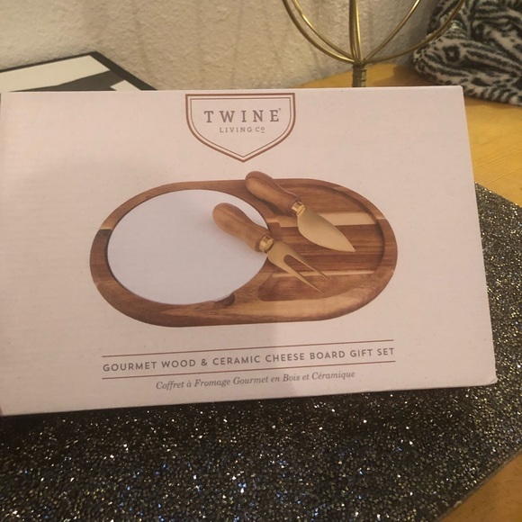 Twine Living & Co Dining Twine Livingco Wooden Ceramic Cheese Board